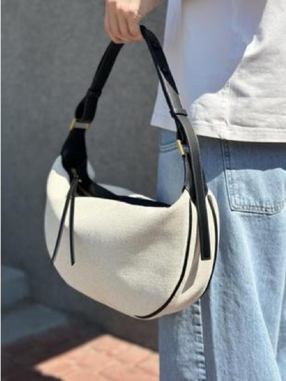 Zara Linen Cotton Oval Hobo Shoulder Bag Cream Black